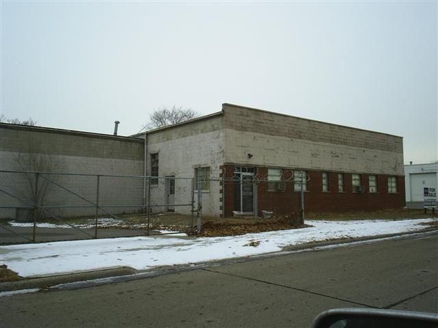 8750 Capital, Oak Park, MI 48237