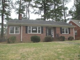 910 Northampton Road, Petersburg, VA 23805