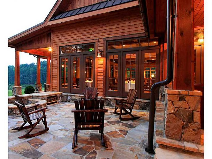 1089 Crescent River Pass, Suwanee, GA 30024