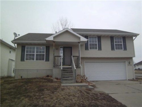 3133 SW Townpark Dr, Ankeny, IA 50023