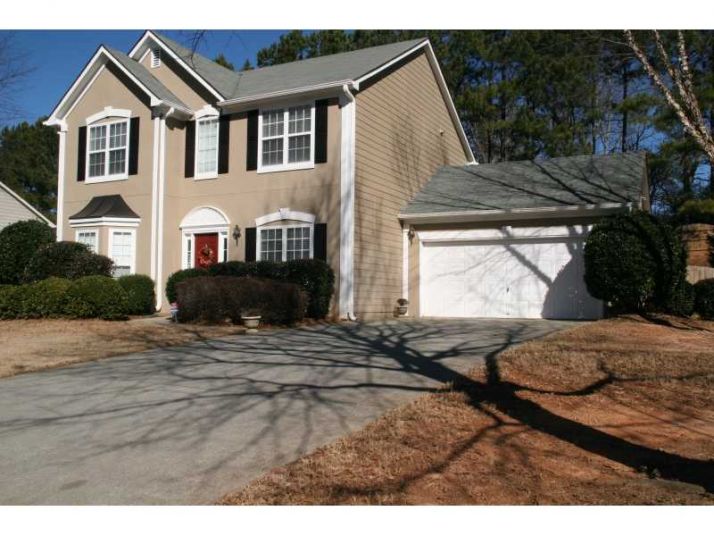 2820 Brookwater Drive, Cumming, GA 30041