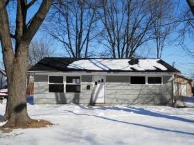 742 N Hammes Ave, Kankakee, IL 60901