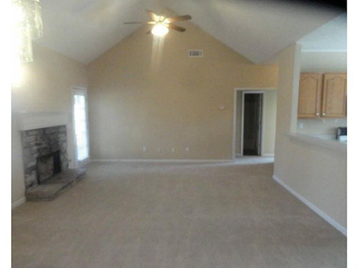 6132 Hulsey Drive, Clermont, GA 30527