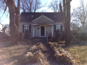 807 Johnson St, Bardstown, KY 40004