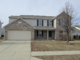 2164 Turning Leaf Dr, Franklin, IN 46131