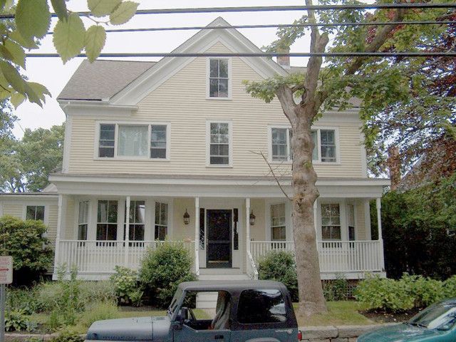 41 Millfield St, Woods Hole, MA 02543