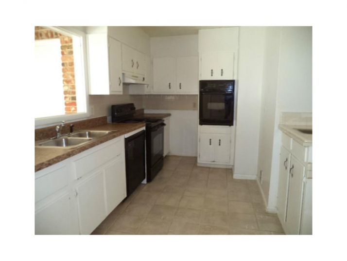 3848 Brookcrest Circle, Decatur, GA 30032