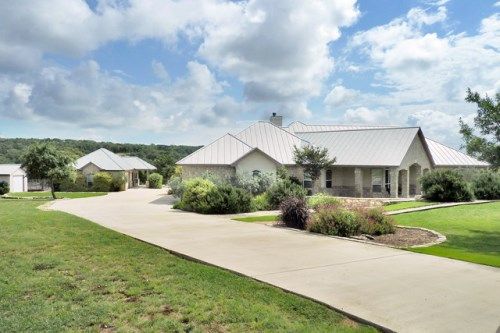 143 Dry Bear Creek, New Braunfels, TX 78132