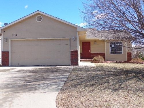 2114 N Pine Grove Street, Wichita, KS 67212
