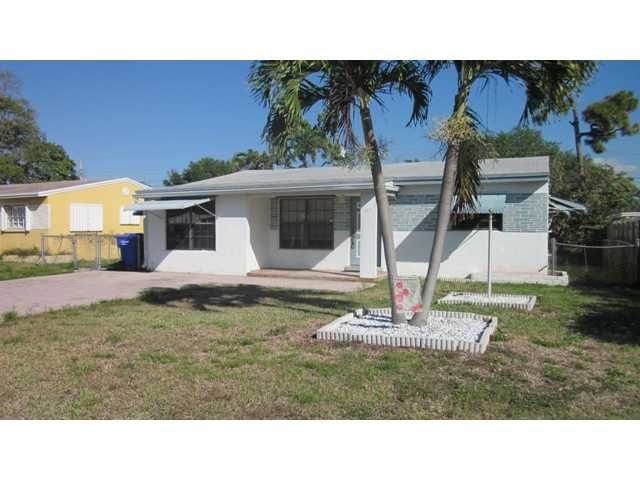 6413 DEWEY ST, Hollywood, FL 33023