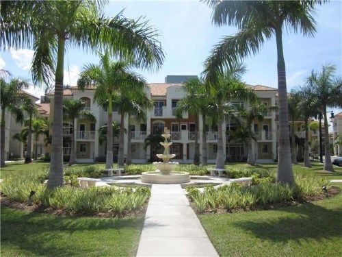 18400 NE 27 CT # 125, North Miami Beach, FL 33160
