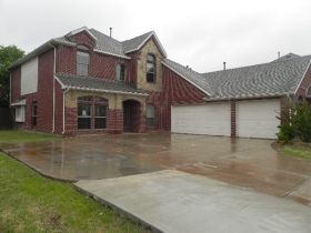 7217 Parkwood Drive, Sachse, TX 75048