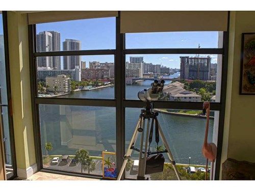 200 LESLIE DR # 1122, Hallandale, FL 33009