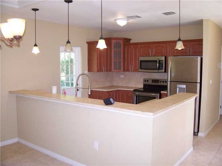 12525 SW 104 ST, Miami, FL 33186