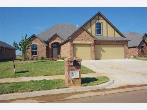 2801 Ryder Dr, Yukon, OK 73099