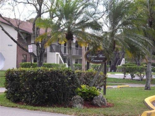 6040 SHAKERWOOD CR # 205, Fort Lauderdale, FL 33319