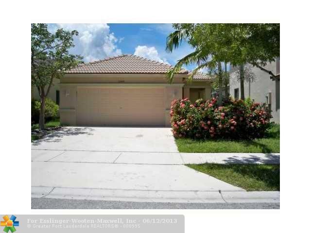 1040 GOLDEN CANE DR, Fort Lauderdale, FL 33327
