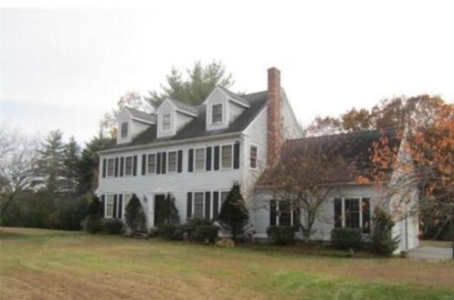 7 Butterfield Ln, Walpole, MA 02081