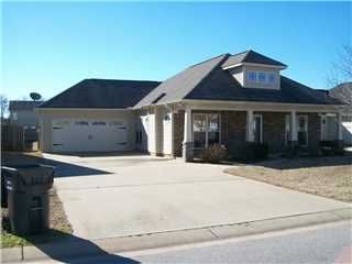 279 Stonecreek Pl, Calera, AL 35040