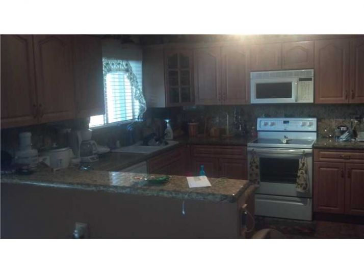 14318 SW 154 PL, Miami, FL 33196