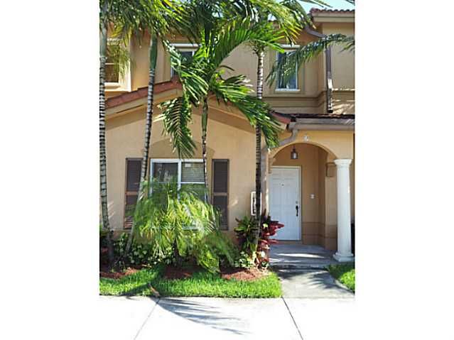 10850 NW 82 TE # 9, Miami, FL 33178
