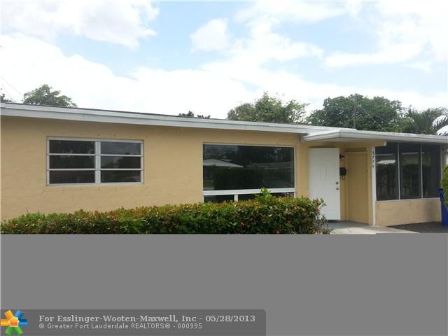 5774 WINFIELD BLVD, Pompano Beach, FL 33063