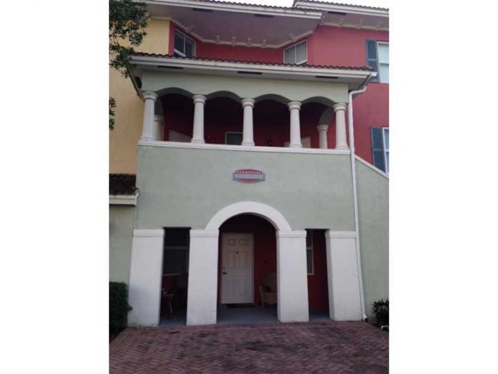 11102 NW 83 ST # 115, Miami, FL 33178