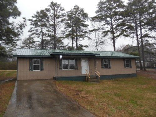 32 N Bellview R, Aragon, GA 30104