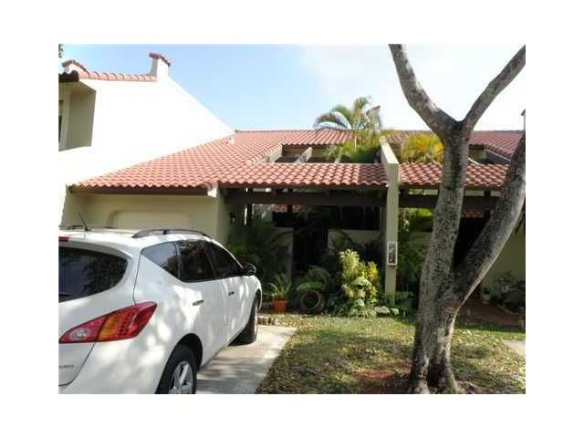3425 TORREMOLINOS AV # C-37, Miami, FL 33178