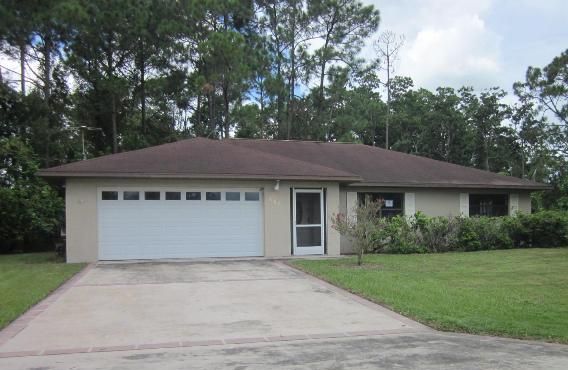 667 Claremont Ave, Lake Placid, FL 33852