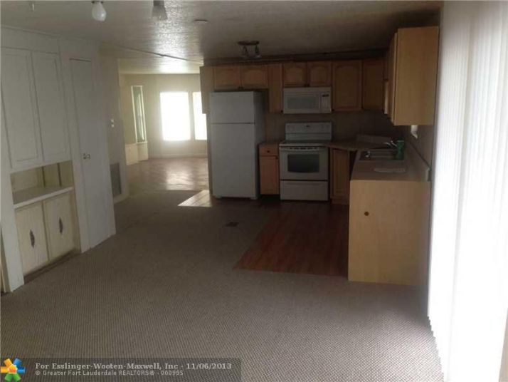 8560 SW 20TH CT, Fort Lauderdale, FL 33324