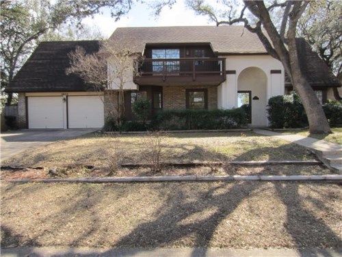 2822 Low Oak St, San Antonio, TX 78232
