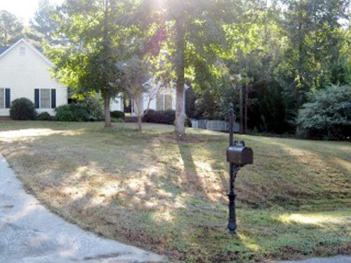 1261 DOVE CREEK CIRCLE, Winder, GA 30680