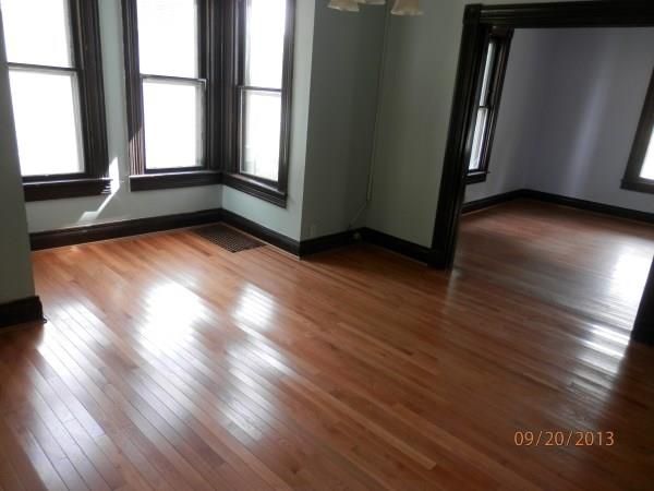 2121 6th Avenue, Moline, IL 61265