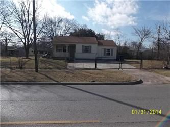 810 W Saner Avenue, Dallas, TX 75224