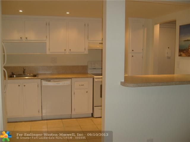 2751 TAFT ST # 103, Hollywood, FL 33020
