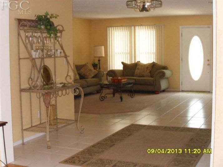 3590 Pinetree Dr., Saint James City, FL 33956