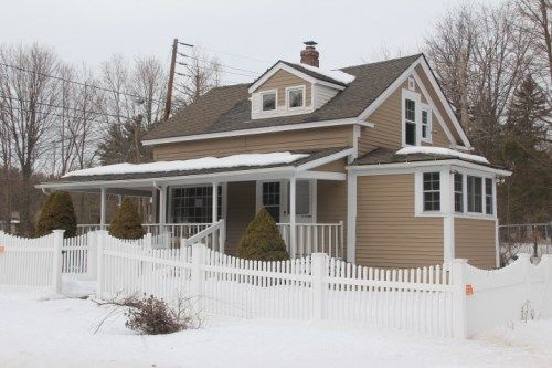 669 Cooley St, Springfield, MA 01128