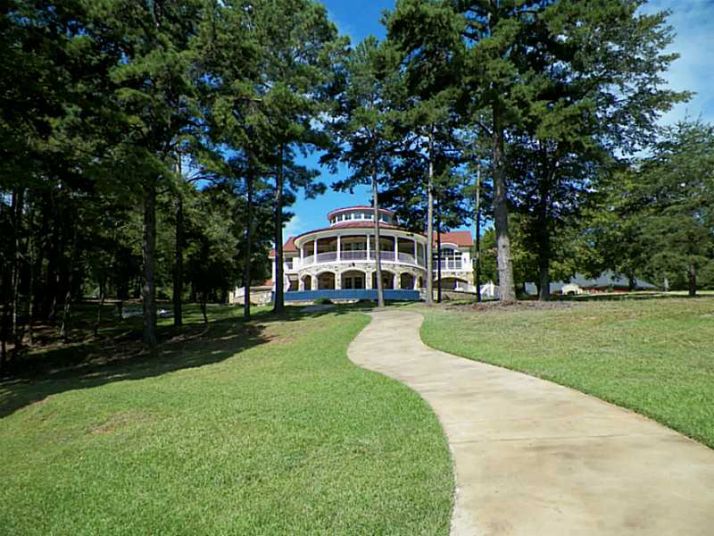 152 Geneva Lane, Hartwell, GA 30643