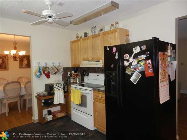 1000 NW 74TH AVE, Pompano Beach, FL 33063