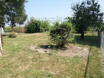 303 Avalon St, Brighton, IL 62012