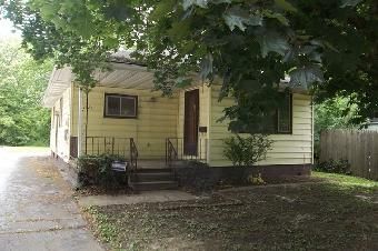 1524 Vernon Ave NW, Warren, OH 44483