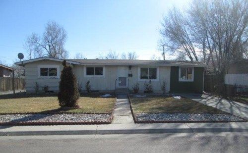 2650 Cottonwood Dr, Denver, CO 80221