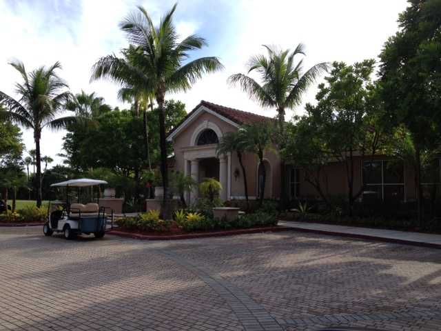 4370 NW 107 AV # 207, Miami, FL 33178