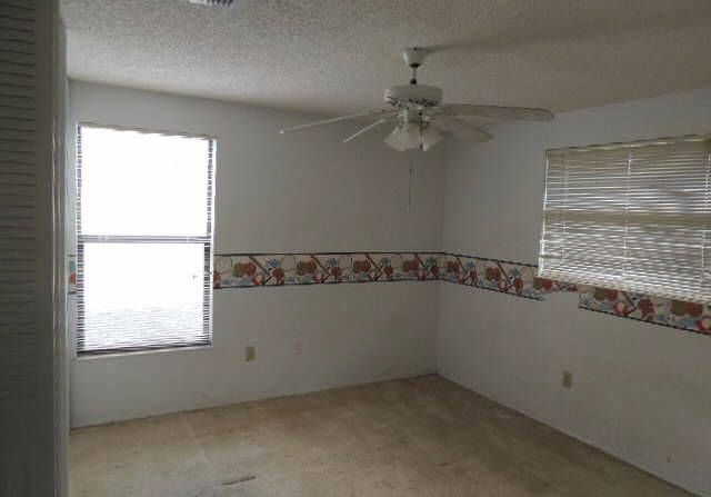 805 Jacaranda Dr, Oldsmar, FL 34677