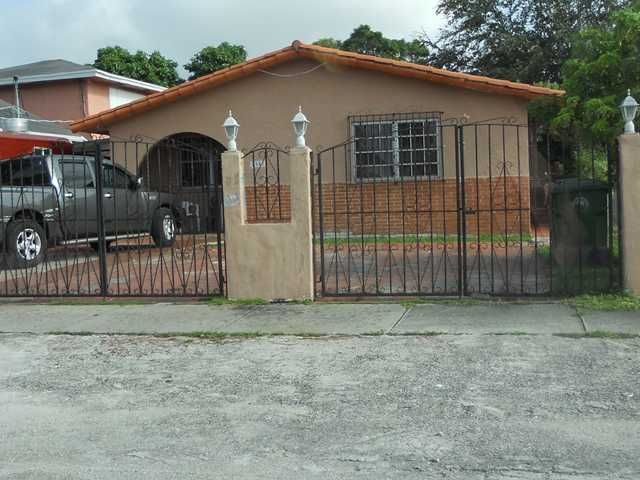 5587 SW 3 ST, Miami, FL 33134