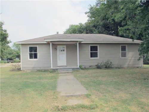 6 N 7th, Tuttle, OK 73089