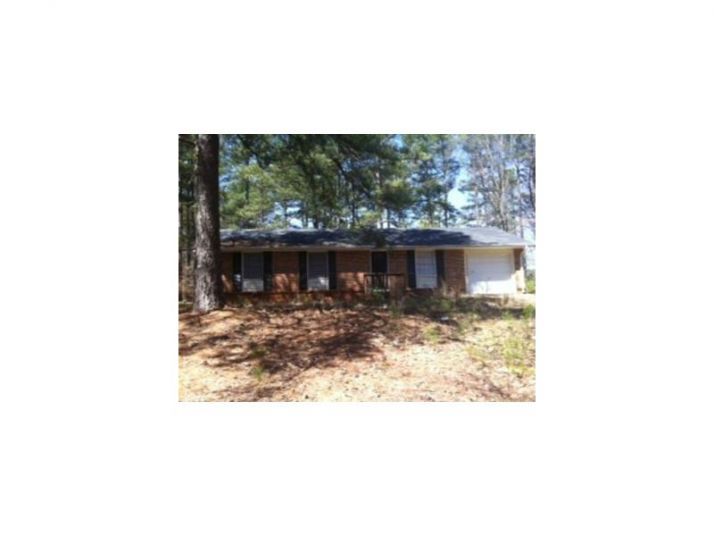 4341 Lincolndale Drive, Ellenwood, GA 30294