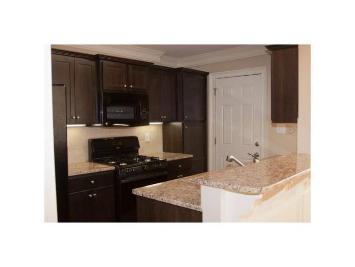 2208 Starline Drive, Decatur, GA 30032