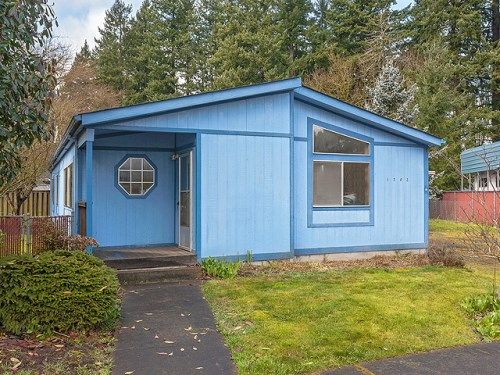 1203 S Meridian Street, Newberg, OR 97132